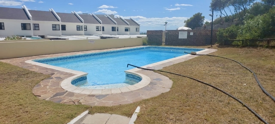 2 Bedroom Property for Sale in Humewood Eastern Cape